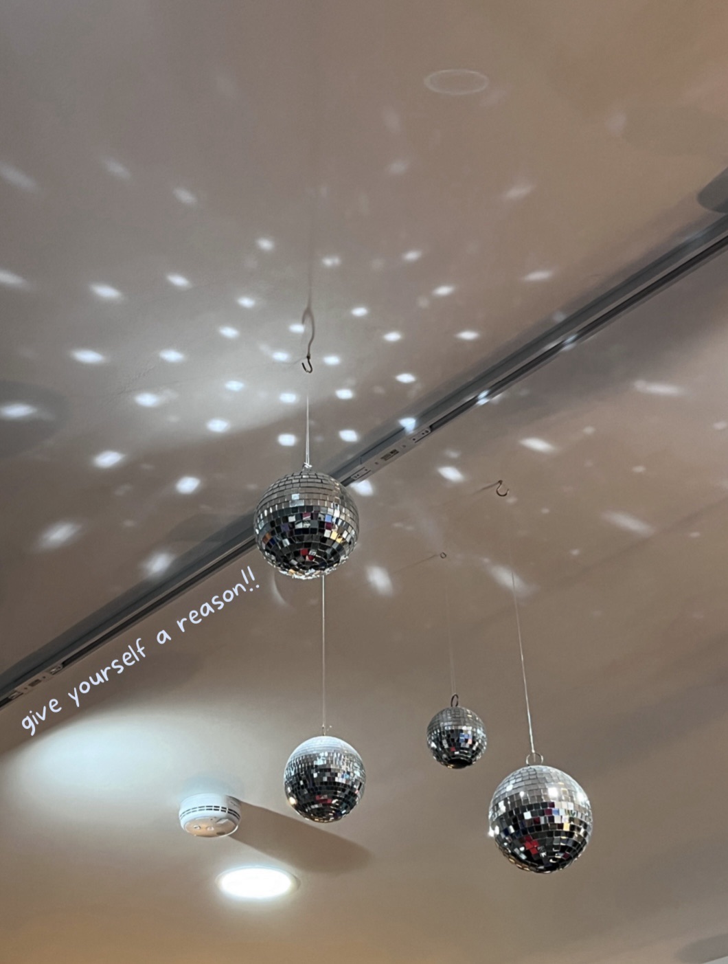 Give Yourself A&nbsp;Reason!!